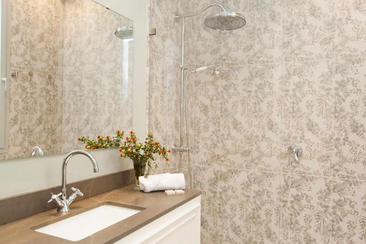 Isg Apartments Cedaceros 12 Seville