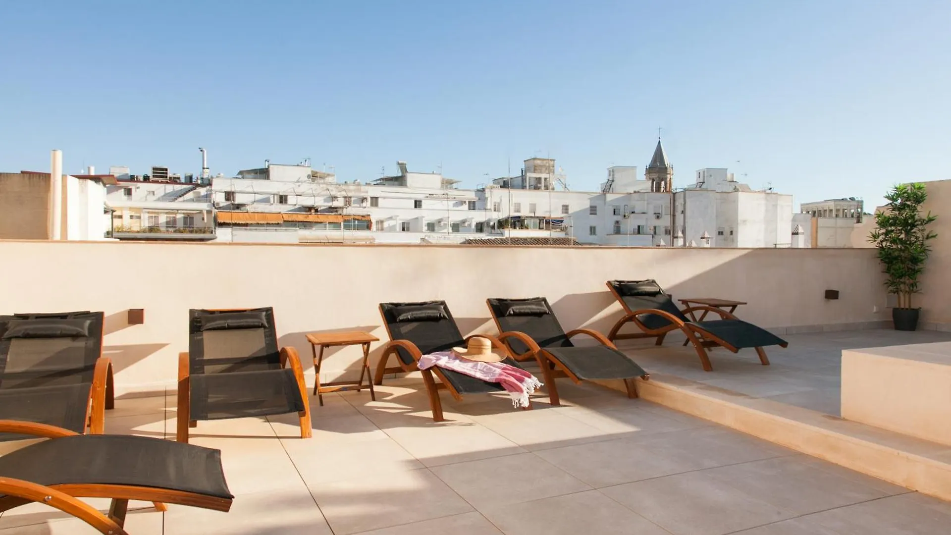 Isg Apartments Cedaceros 12 Seville 0*,  Spain